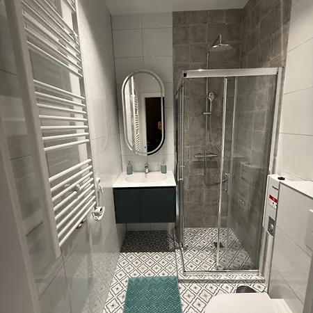 Studio-apartament Free Parking Domus Kushal شقة *